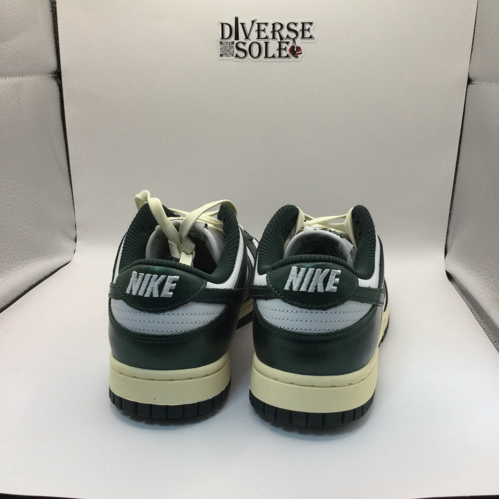 Nike Dunk Low Vintage Green