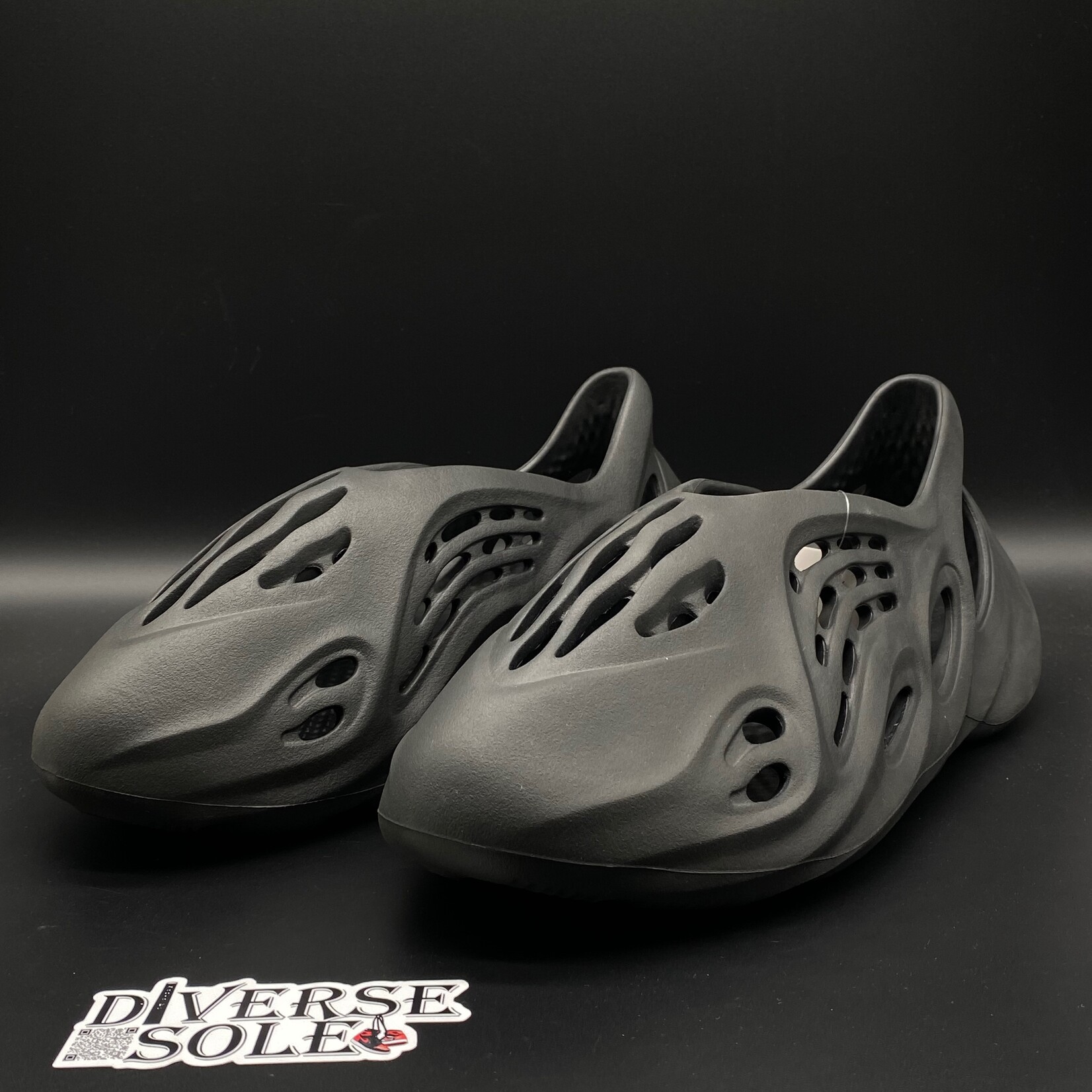Yeezy Foamrunner Onyx