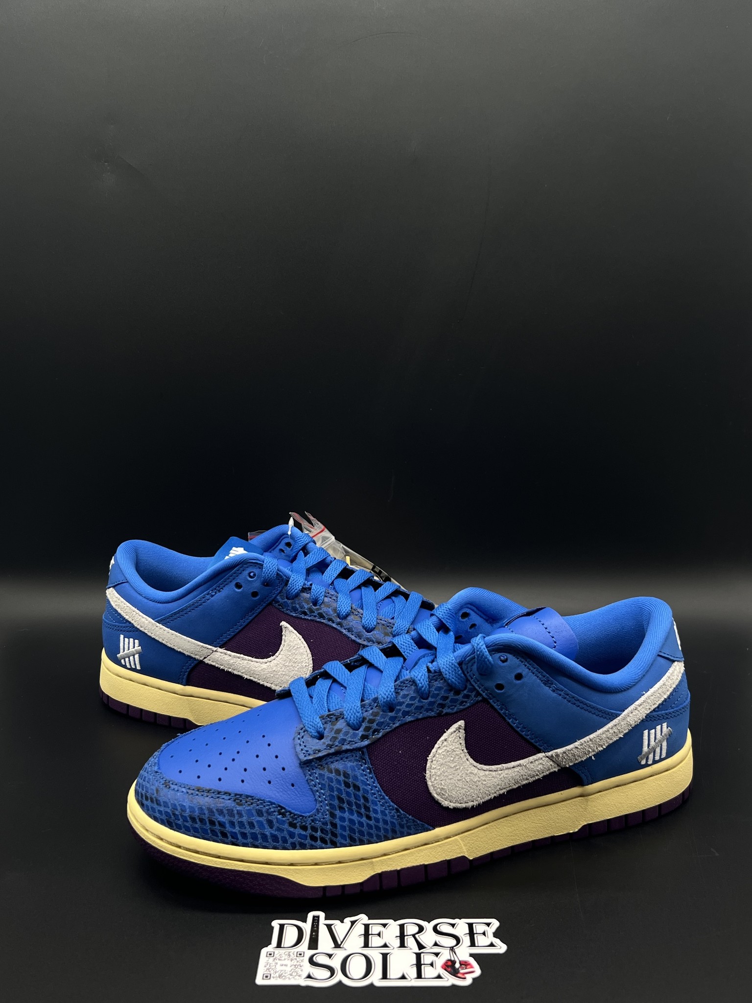 Nike Dunk Low Undefeated 5 On It Dunk vs. AF1 アンディ UNDEFEATED x Nike 