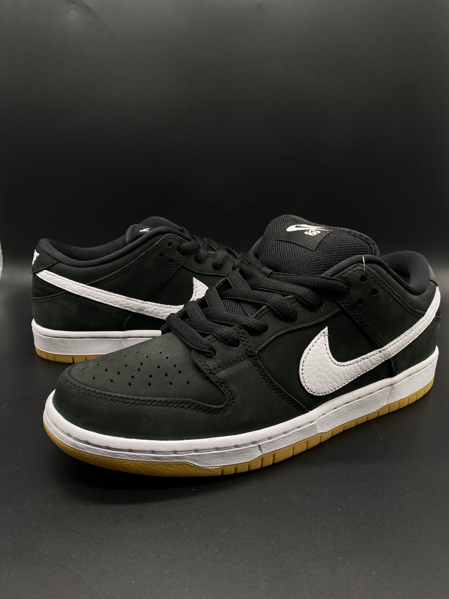 Nike SB Dunk Low Pro Black Gum - Diverse Sole