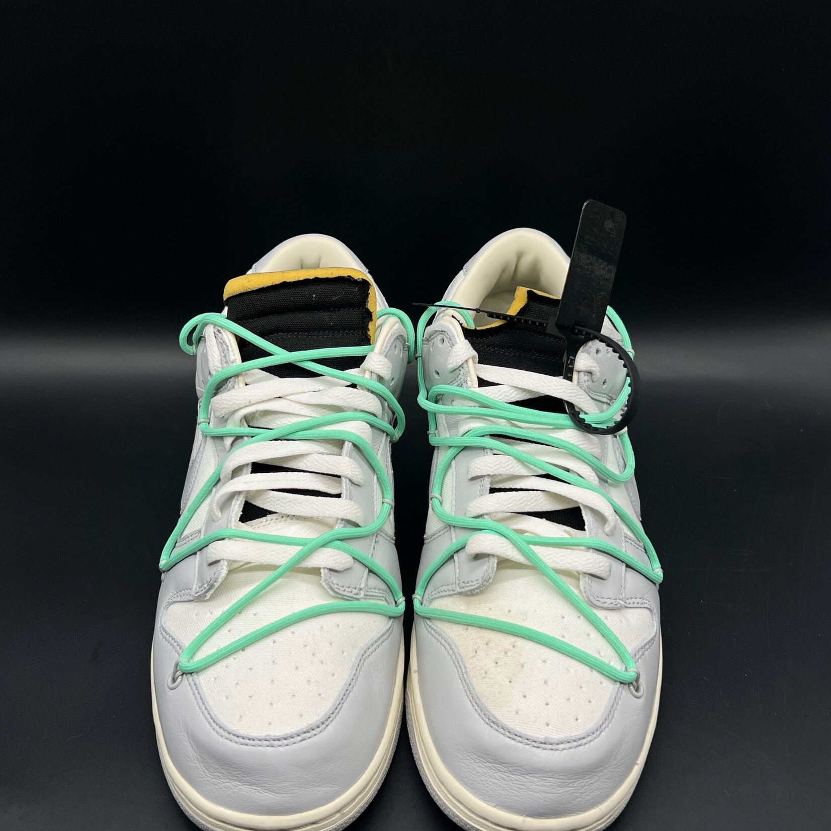 Nike Dunk Low x OFF White Lot 4
