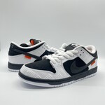 Nike SB Dunk Low TIGHTBOOTH
