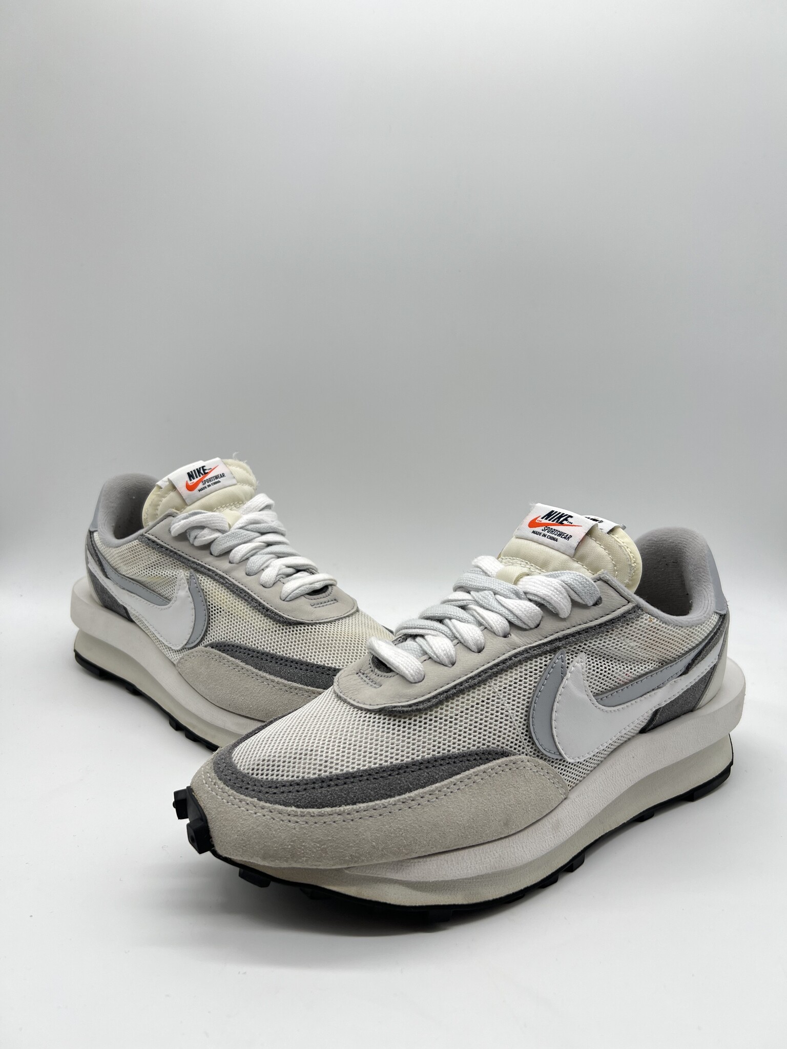 Nike Sacai Waffle Summit White - Diverse Sole Nike Sacai Waffle Summit White - Diverse Sole