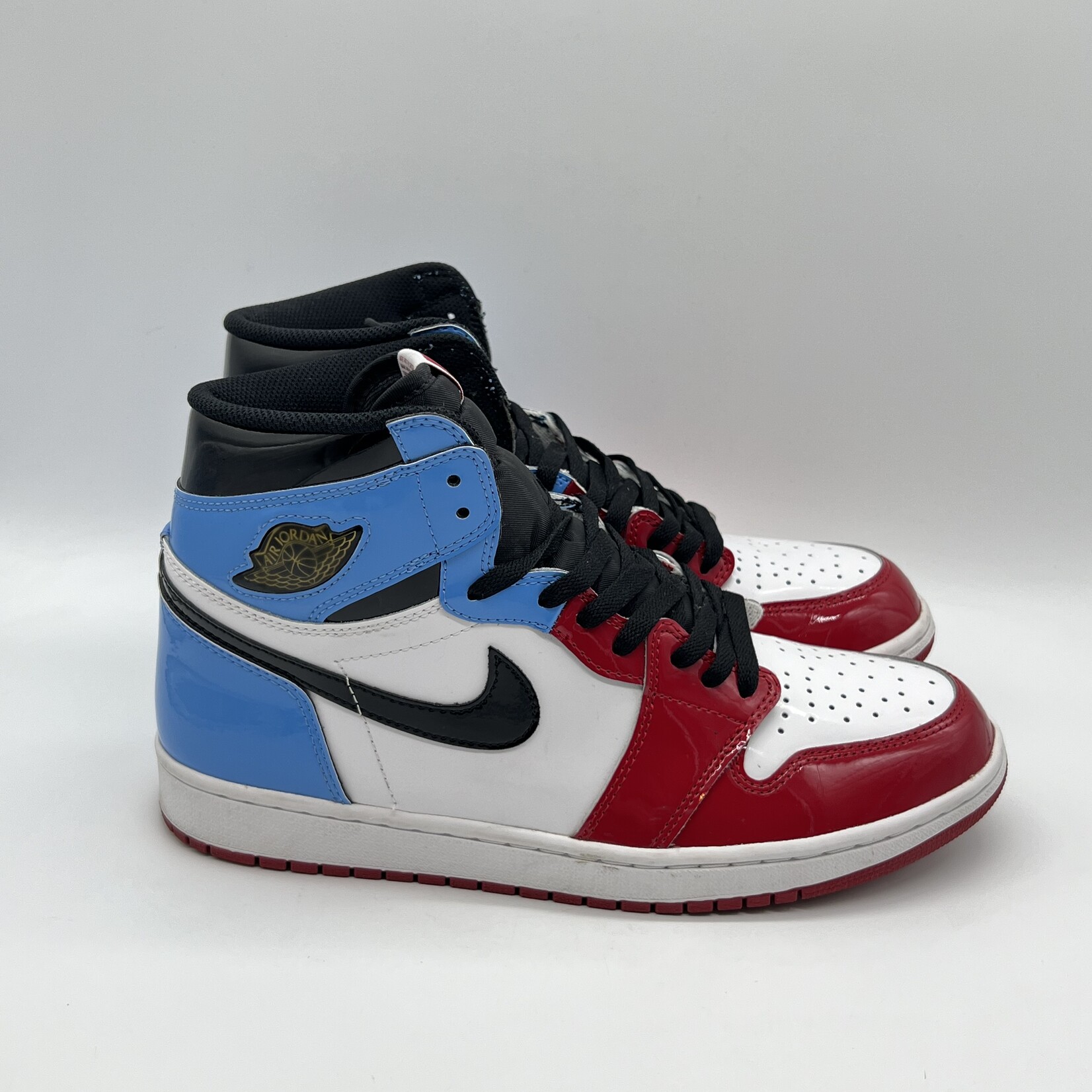 Jordan 1 Retro High Fearless UNC Chicago