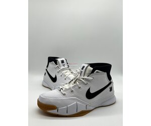 Nike Kobe 1 Protro Undefeated White Diverse Sole