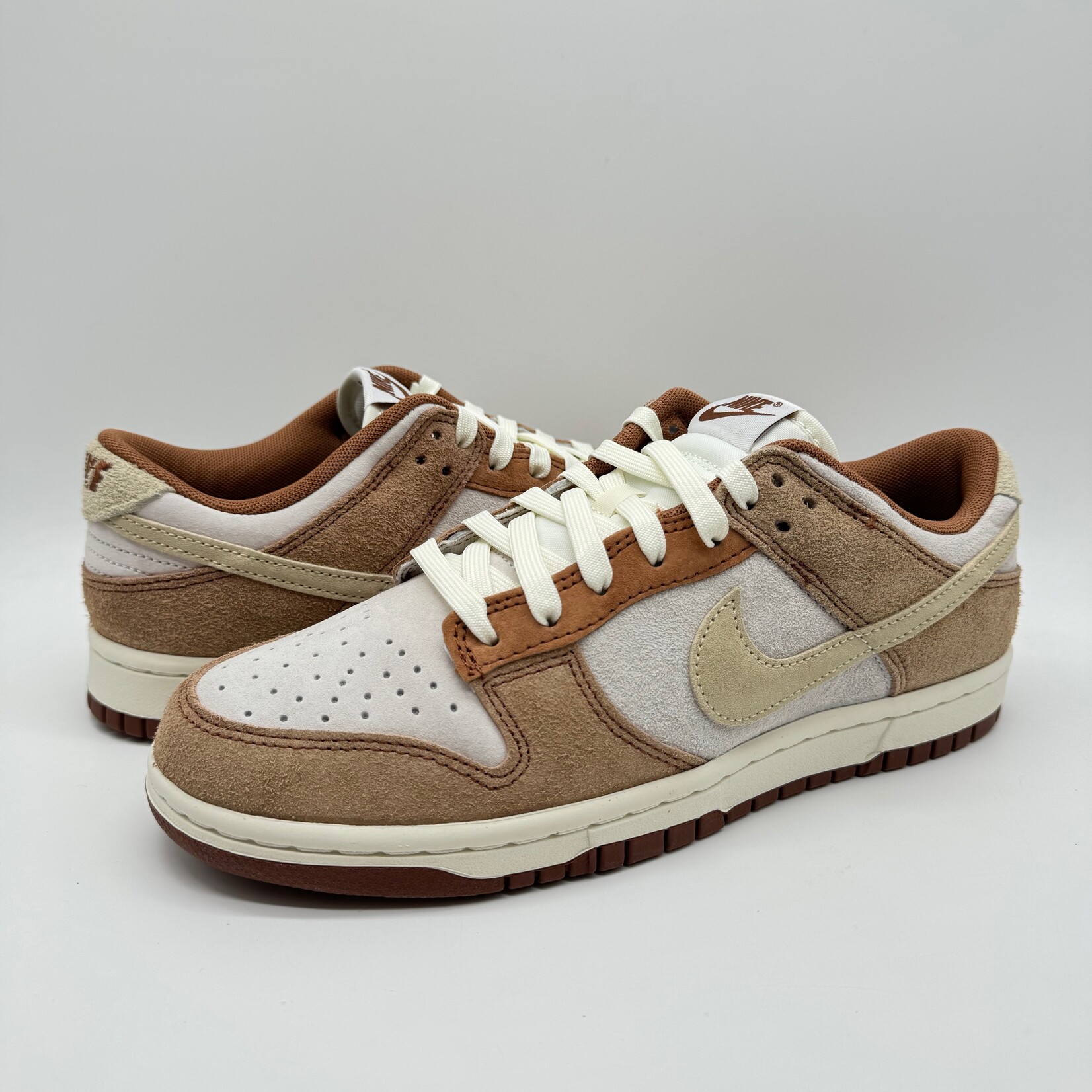 Nike Dunk Low Medium Curry