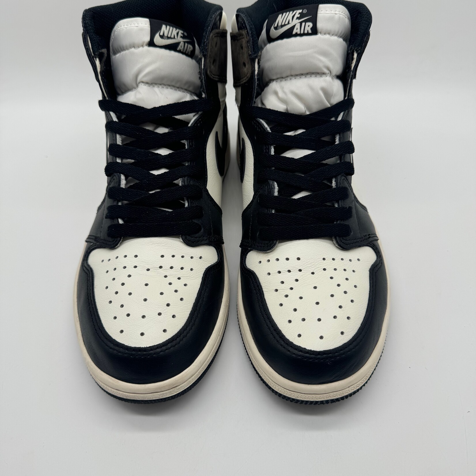 Jordan 1 Retro High Dark Mocha