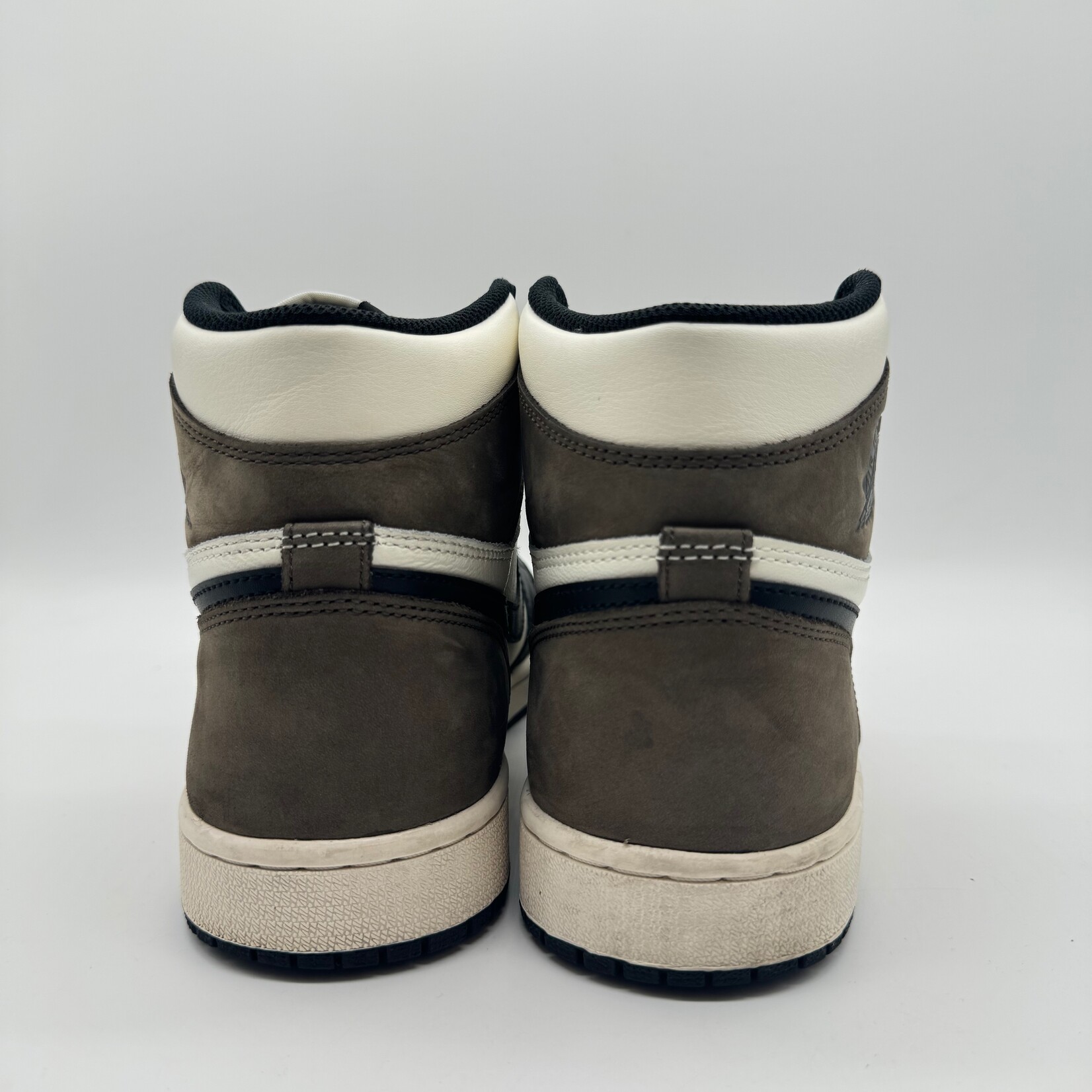 Jordan 1 Retro High Dark Mocha