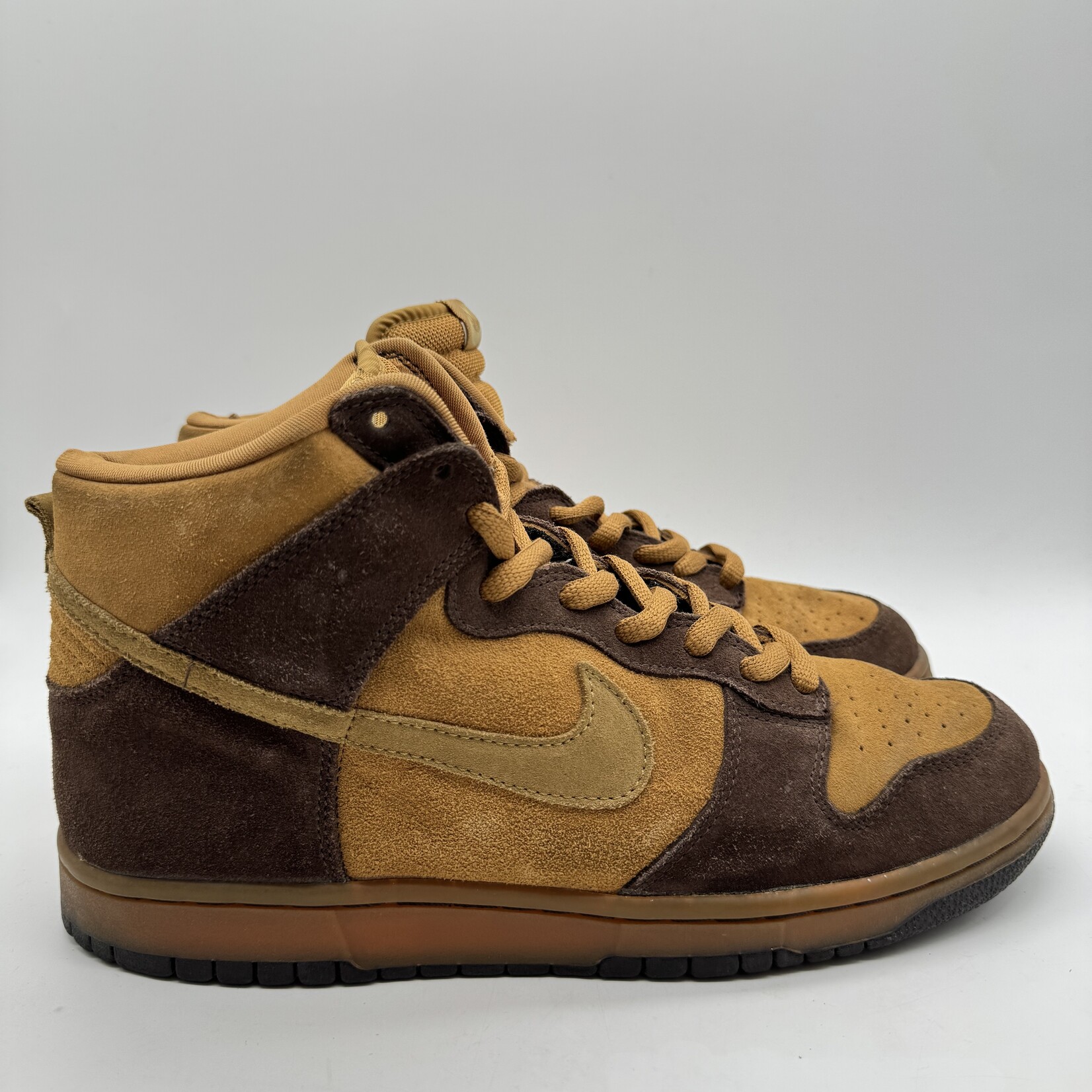 Nike SB Dunk High Brown Pack