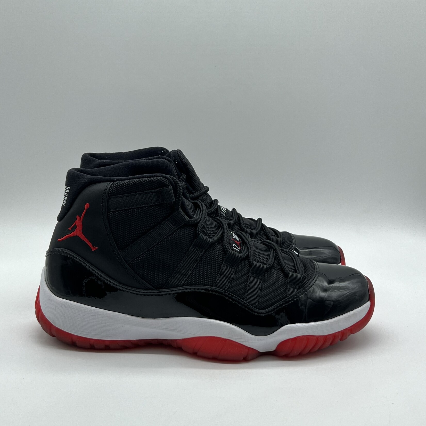 Jordan 11 retro playoffs 2012 hotsell