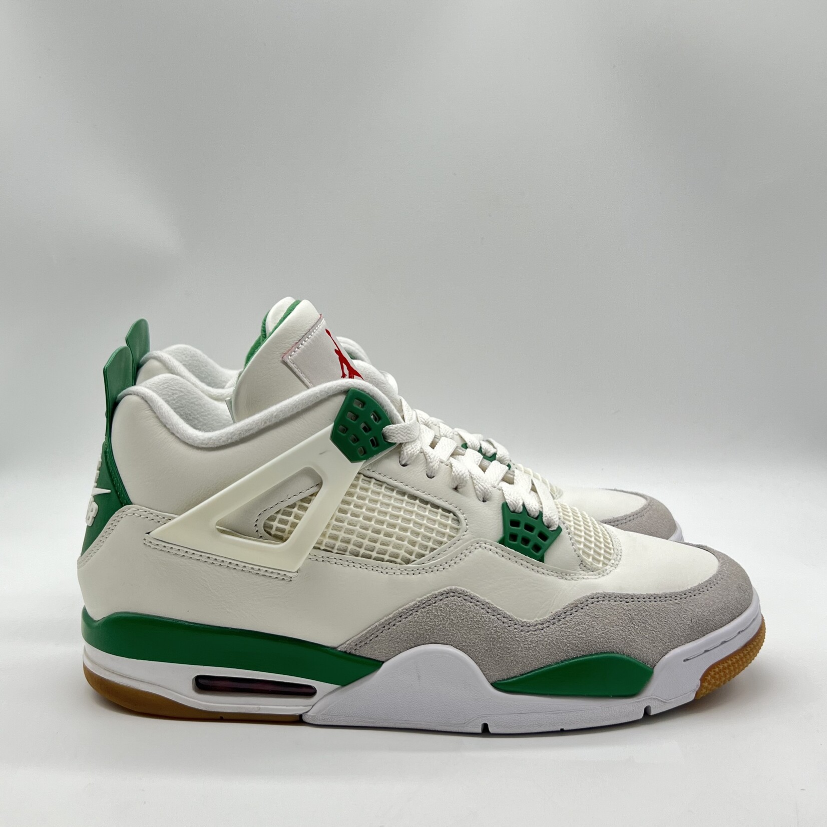 Jordan 4 Retro SB Pine Green
