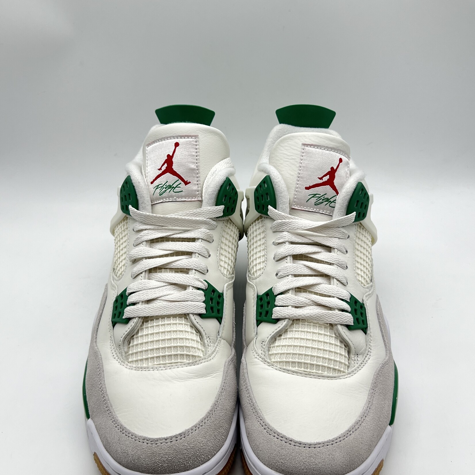 Jordan 4 Retro SB Pine Green