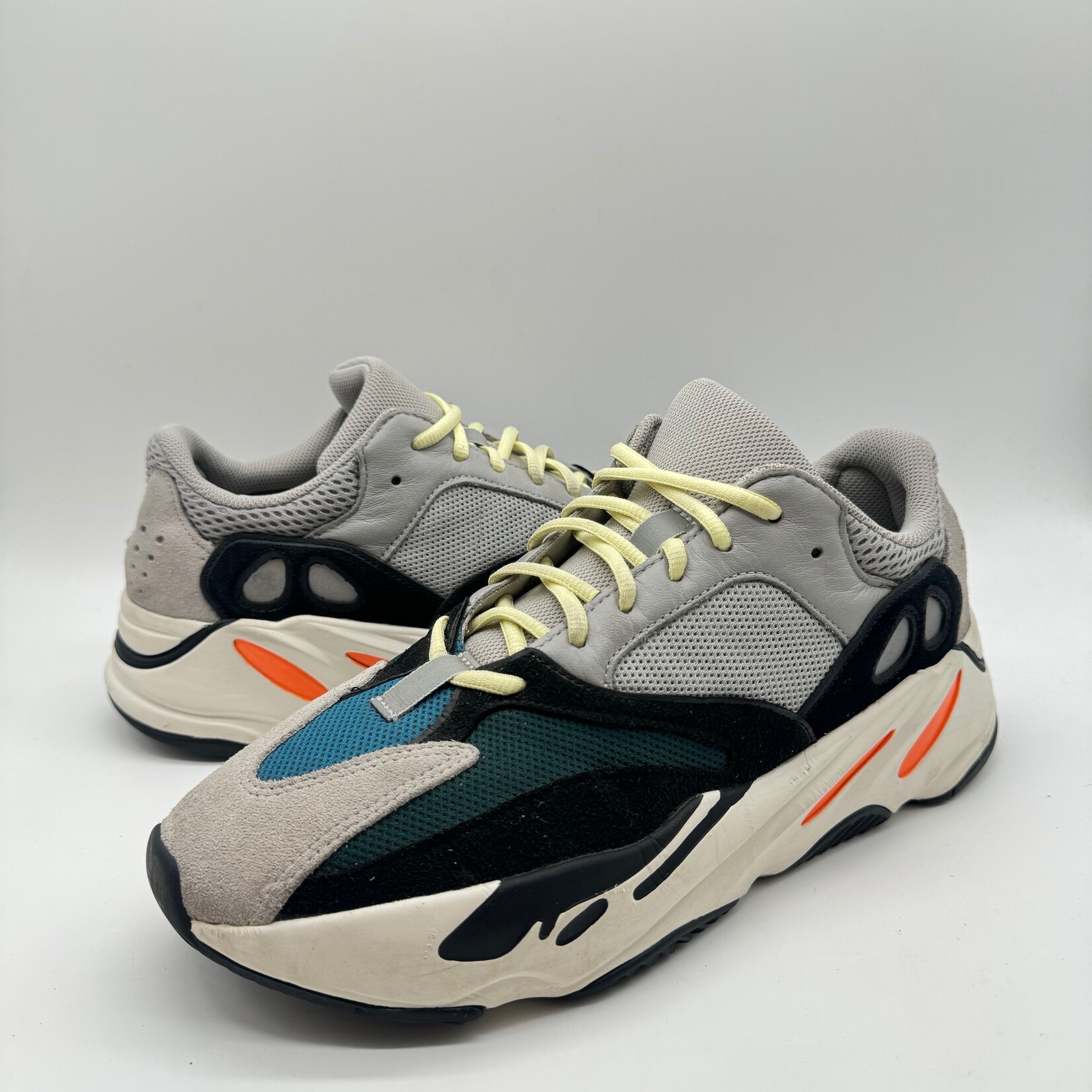 Adidas yeezy boost 700 waverunner deals