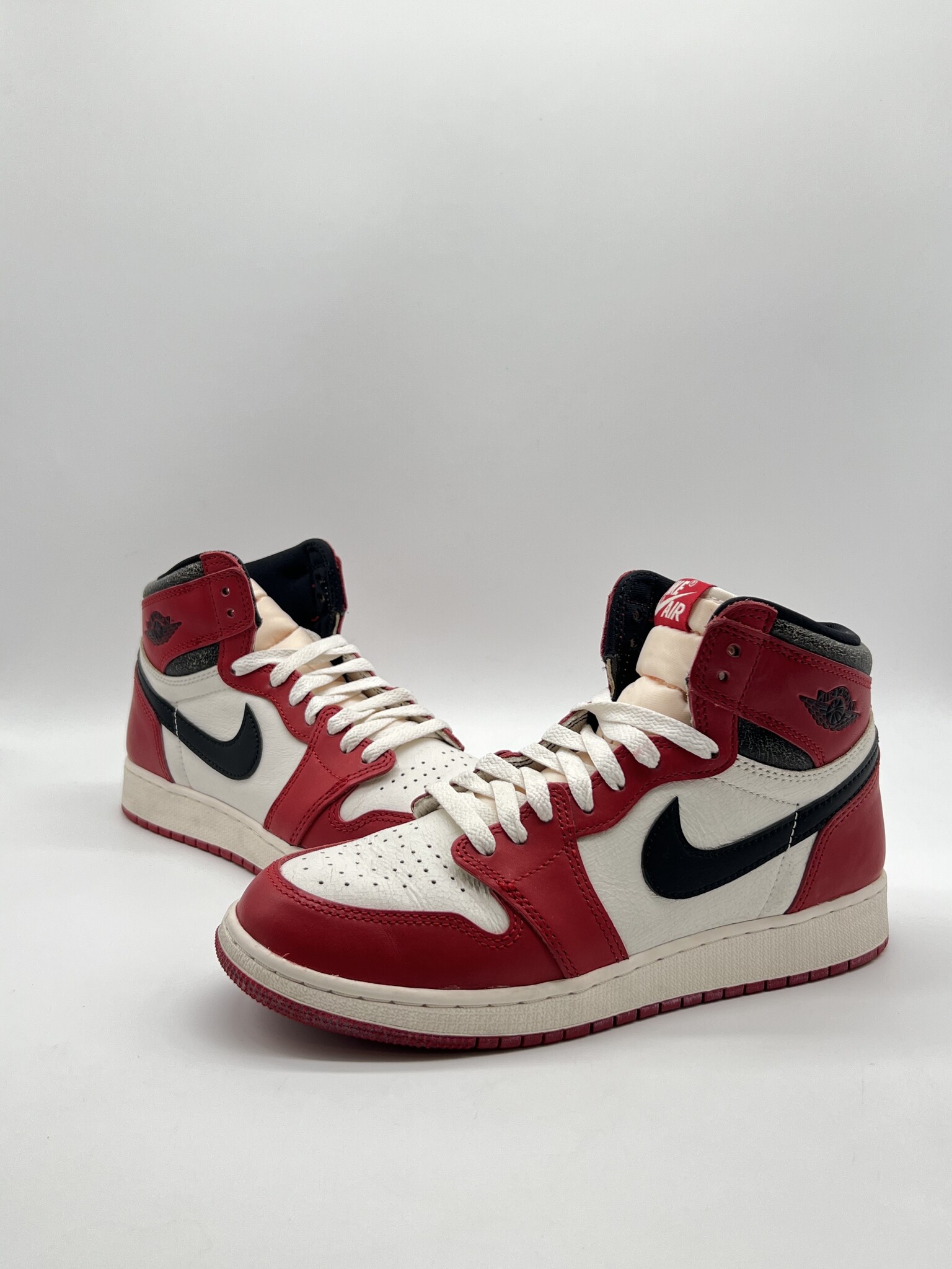 Jordan 1 Retro High OG Chicago Lost and Found (GS) - Diverse Jordan 1 Retro High OG Chicago Lost and Found (GS) - Diverse