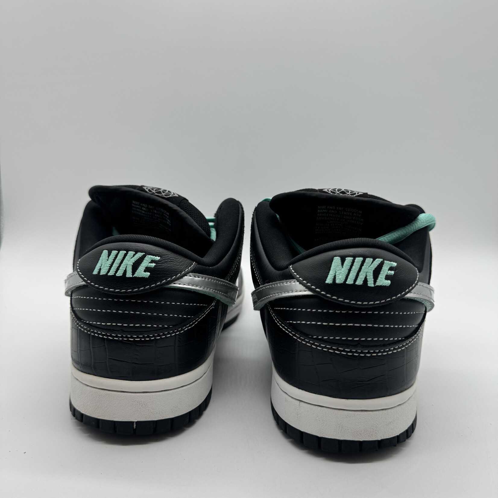 Nike SB Dunk Low Diamond Supply Co. Black Diamond Diverse Sole