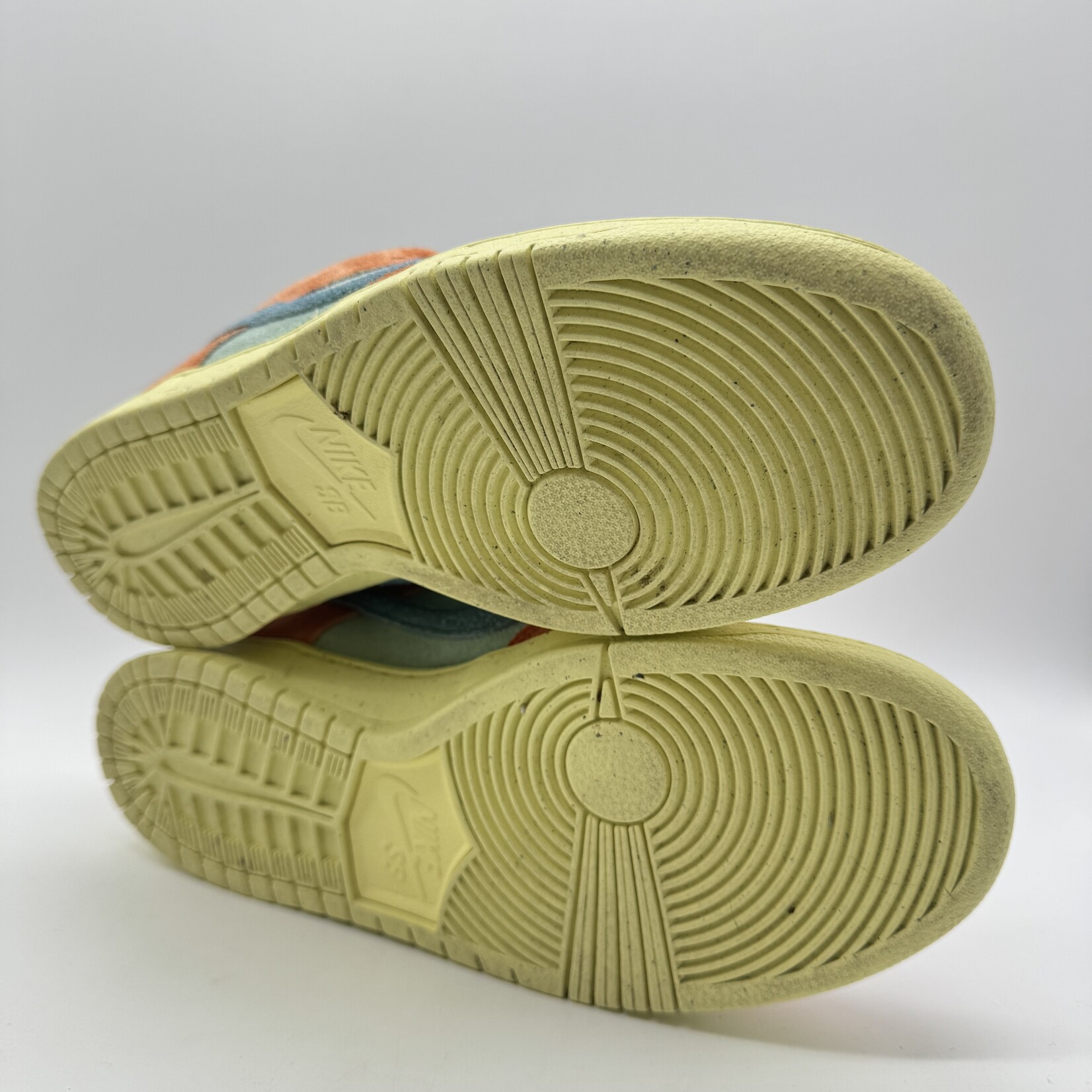 Nike SB Dunk Low Orange Emerald Rise
