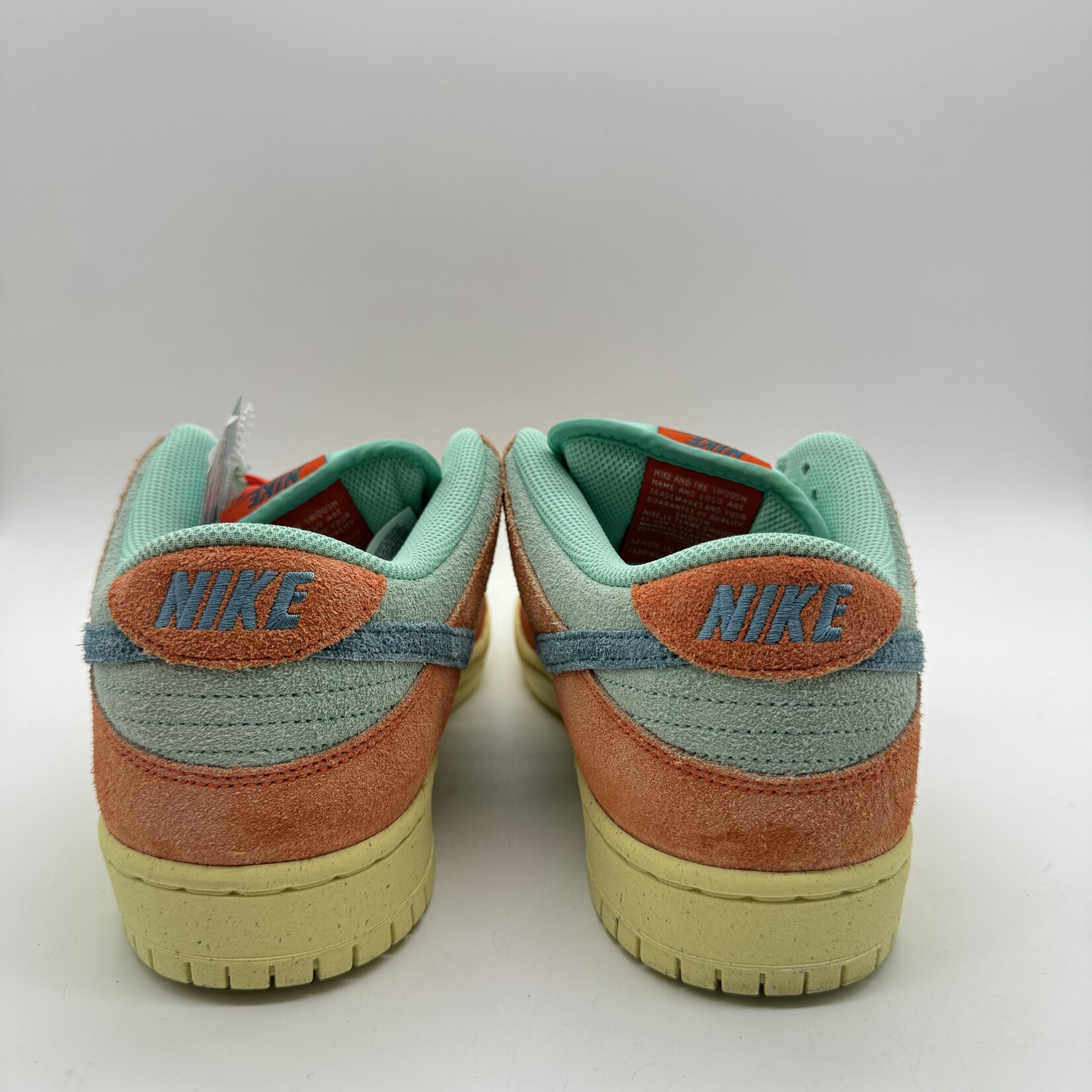 Nike SB Dunk Low Orange Emerald Rise