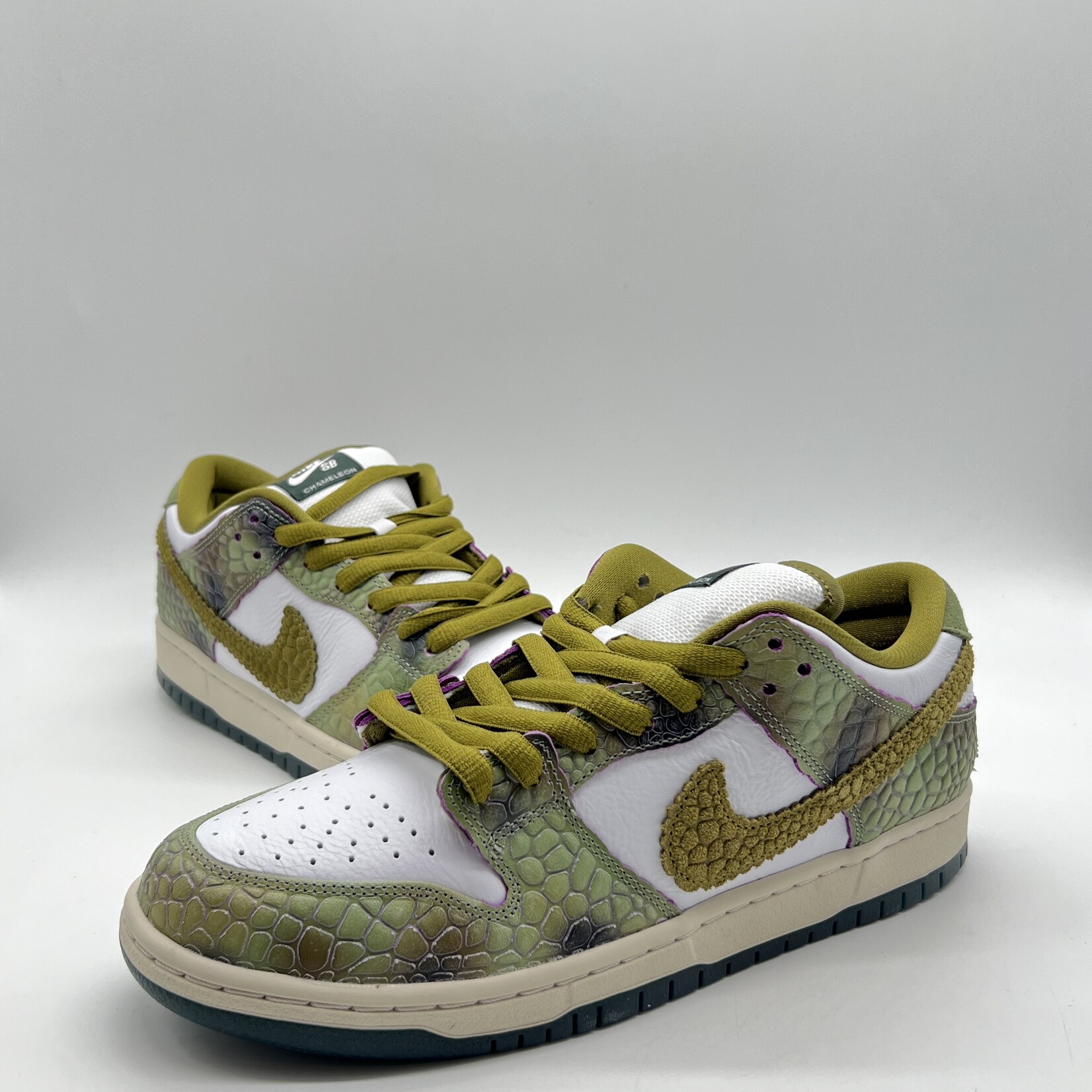 Nike SB Dunk Low Alexis Sablone Chameleon