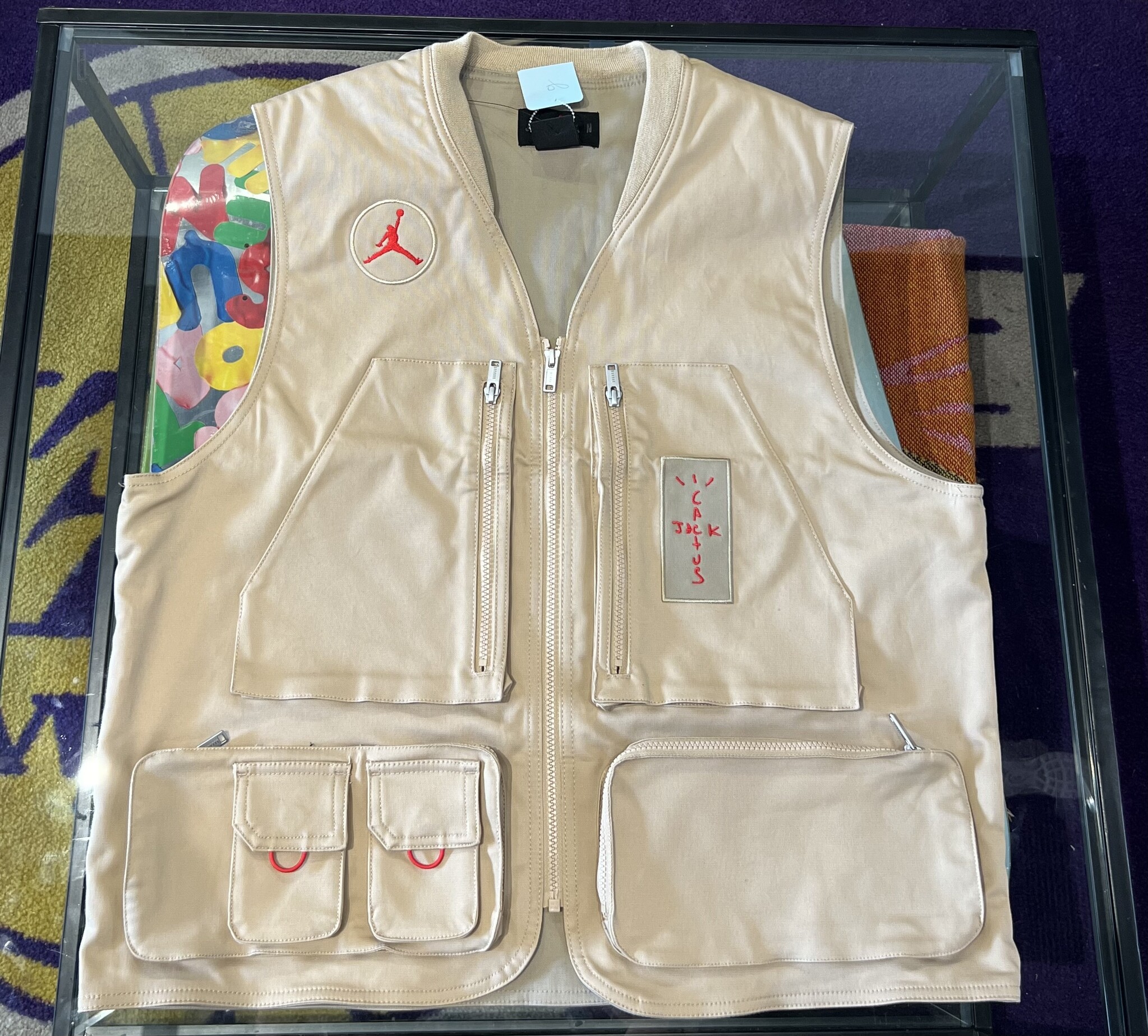Travis Scott X Jordan Utility Vest - Diverse Sole Travis Scott X Jordan Utility Vest - Diverse Sole