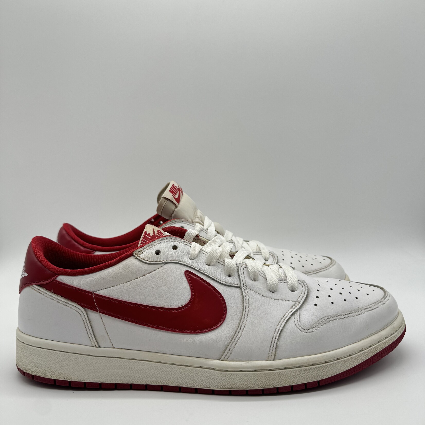 Jordan 1 Retro Low White Varsity Red