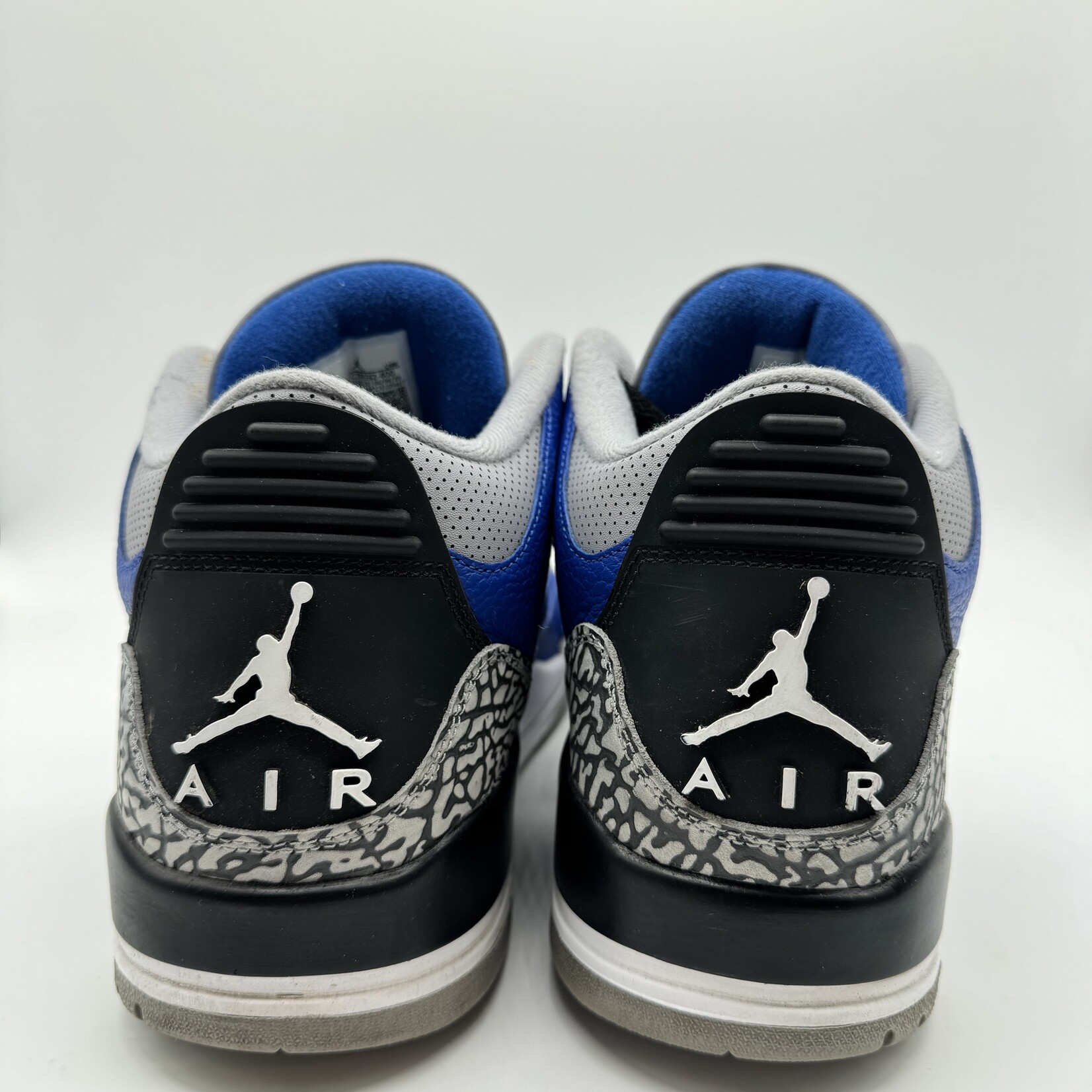 Jordan 3 Retro Varsity Royal Cement