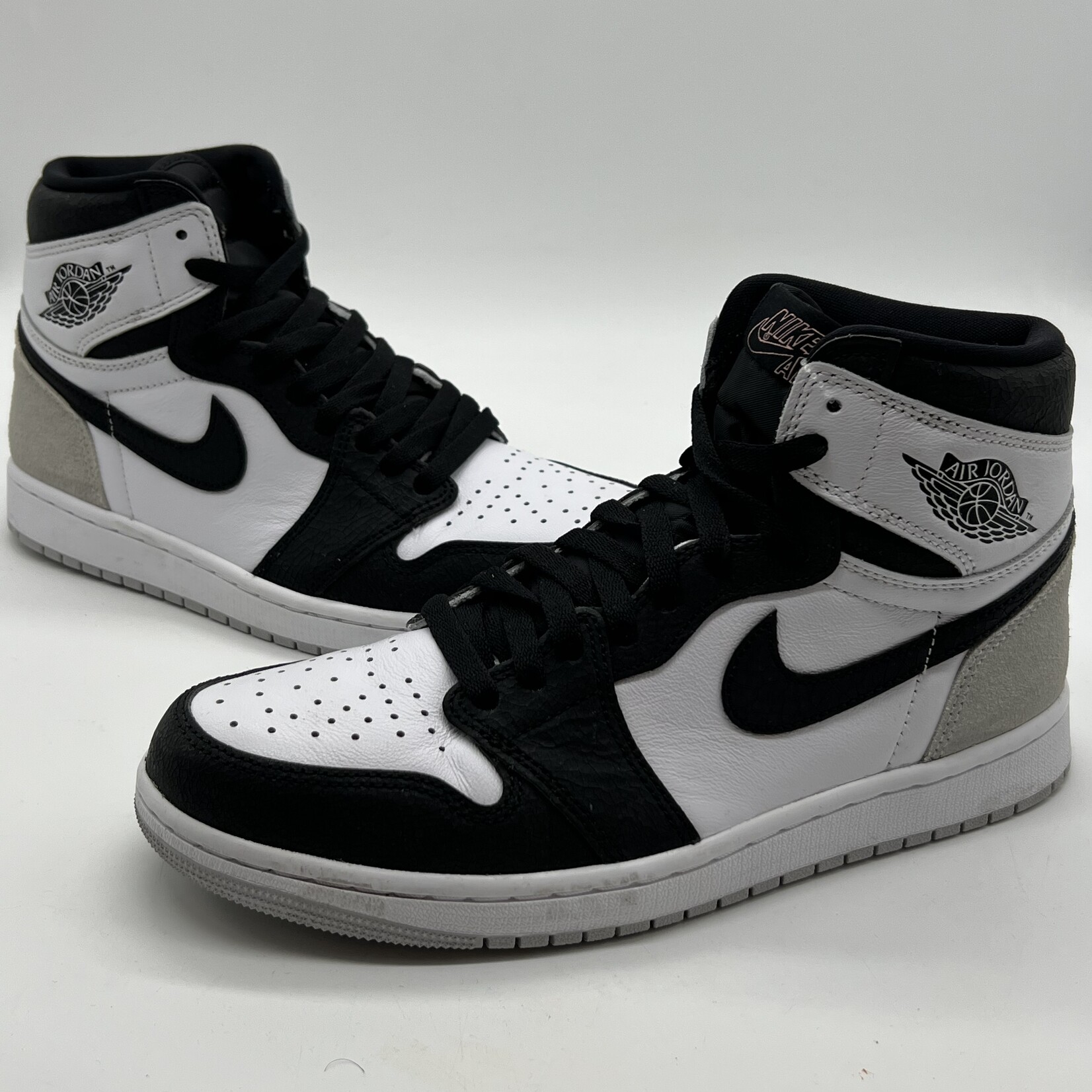 Jordan 1 Retro High OG Bleached Coral