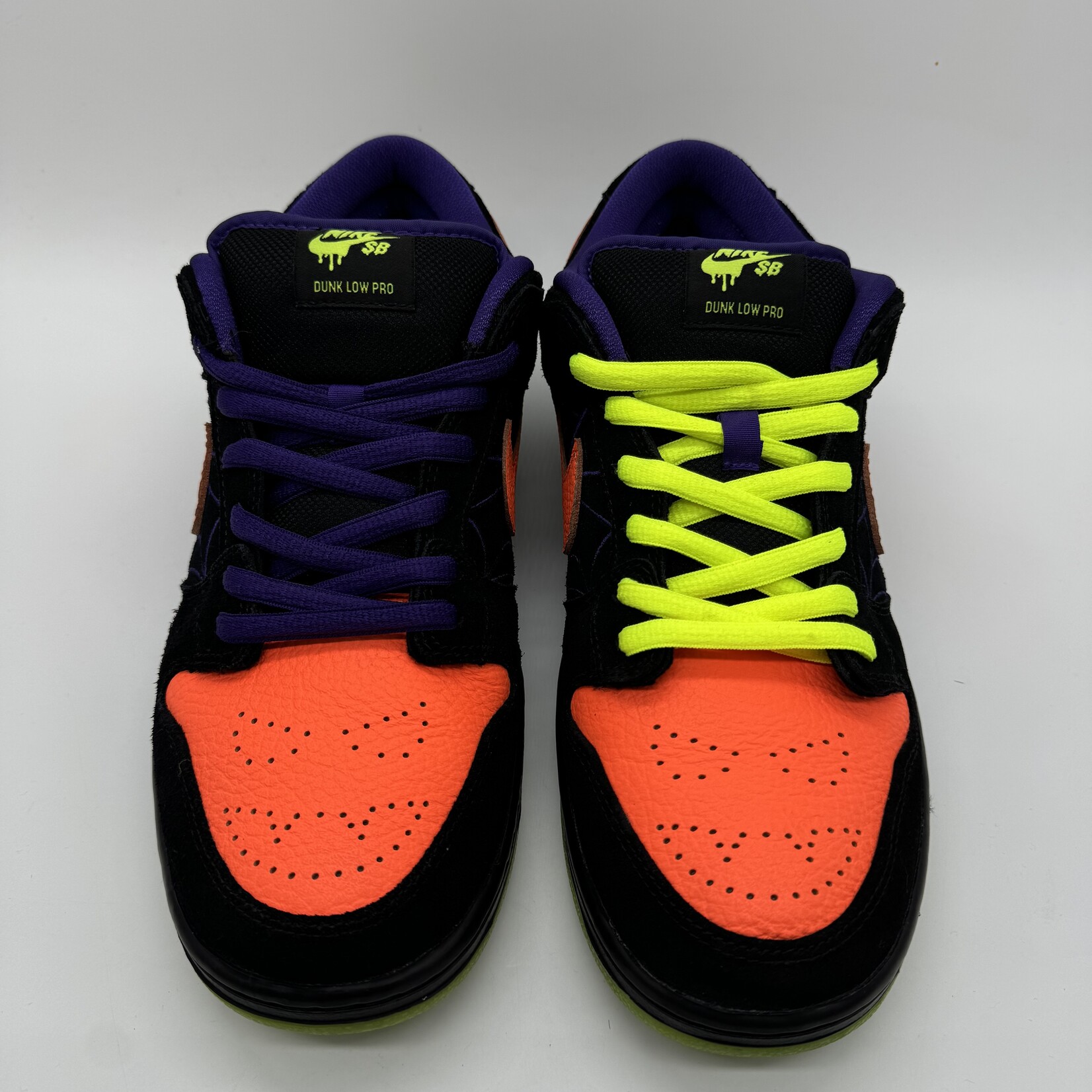 Nike SB Dunk Low Night of Mischief Halloween