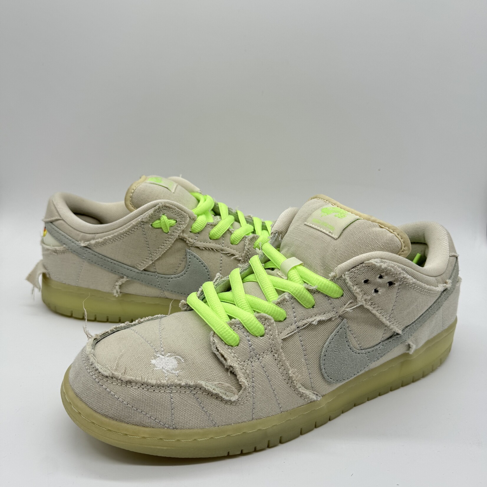 Nike SB Dunk Low Mummy