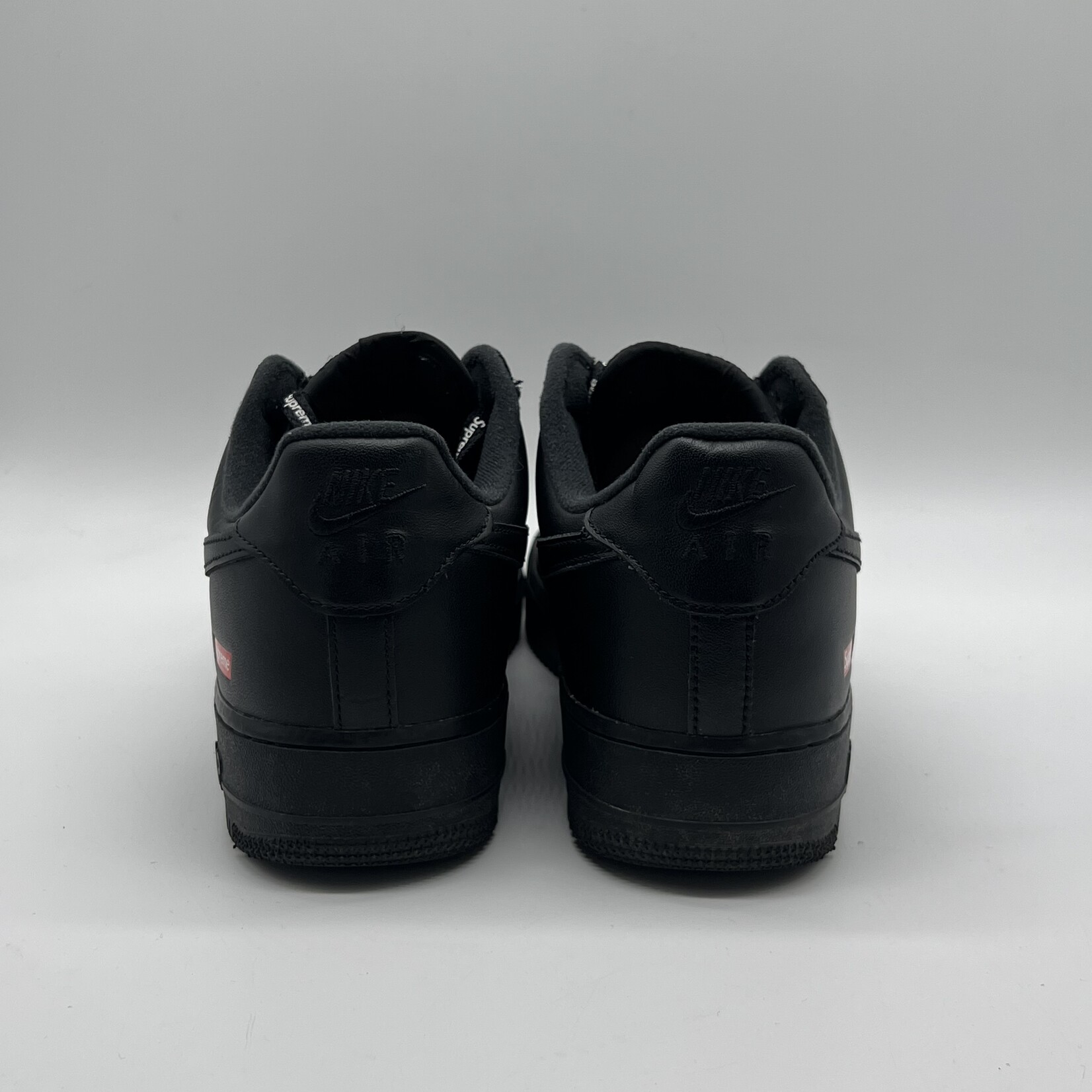 Nike Air Force 1 Low Supreme Black
