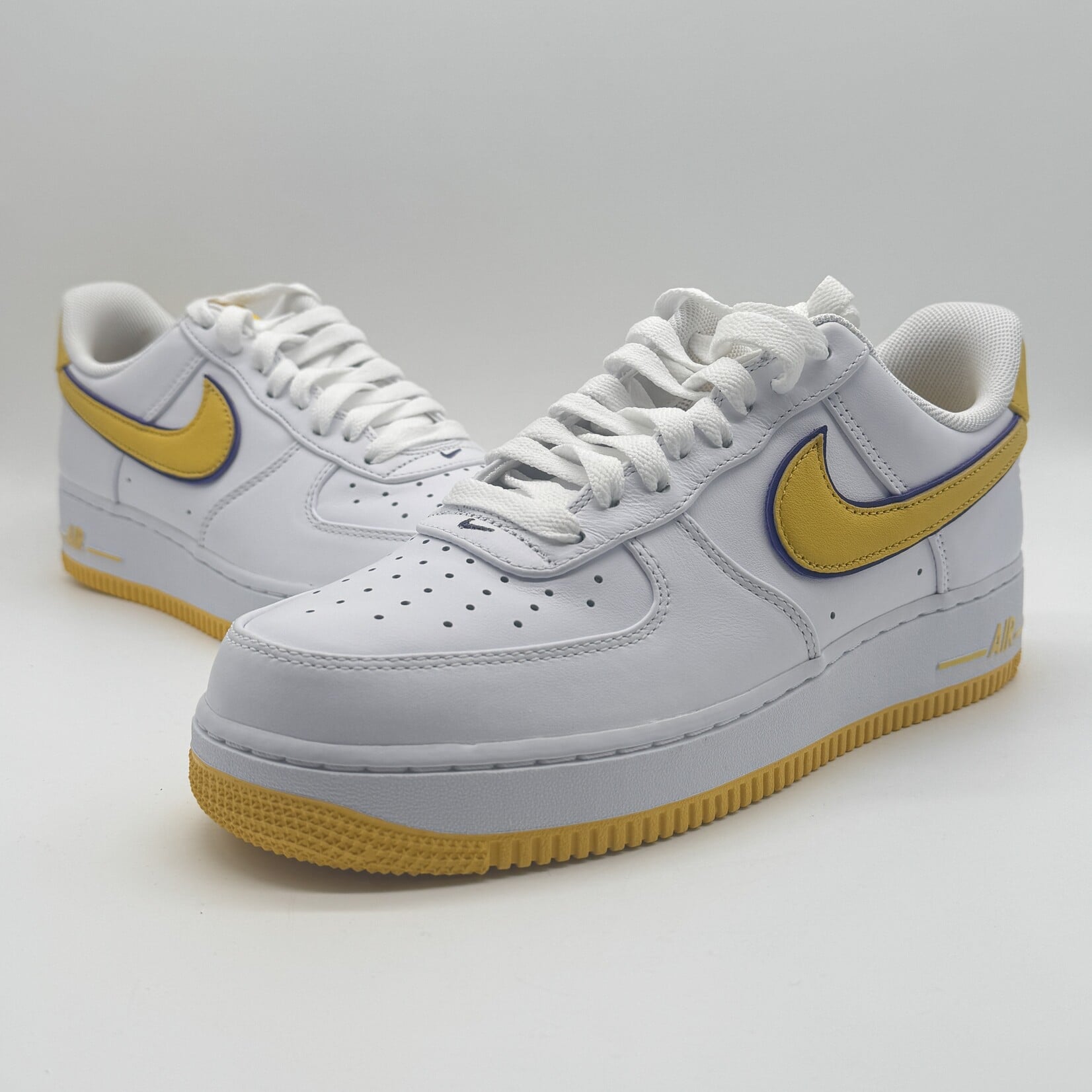 Nike Air Force 1 Low Retro QS Kobe Bryant Lakers Home