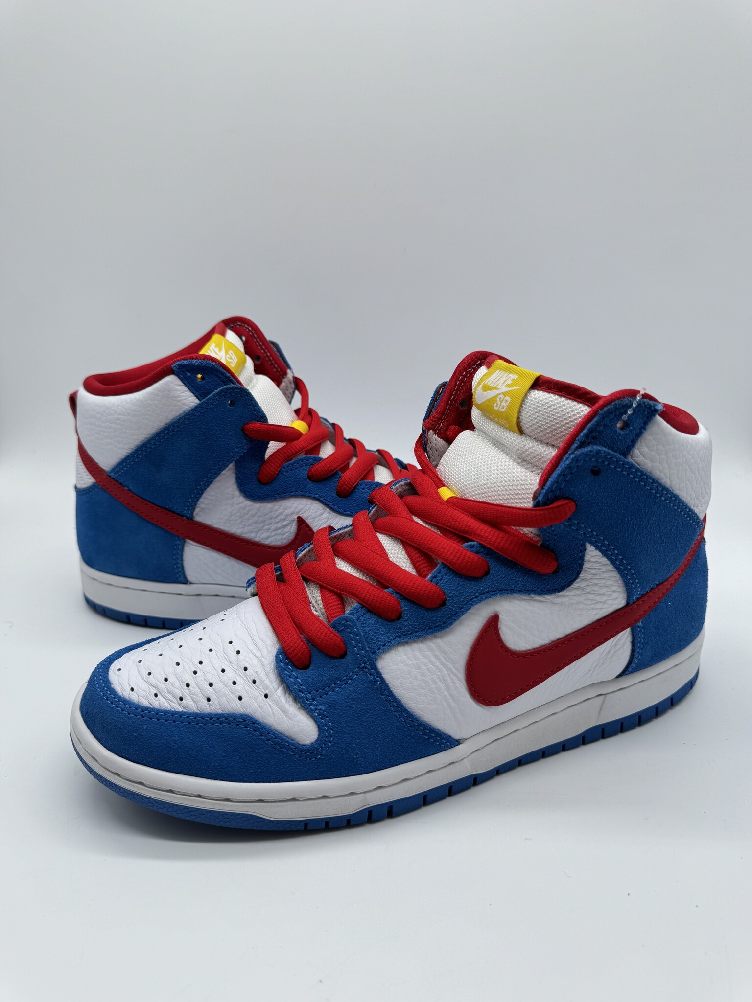 dunks doraemon