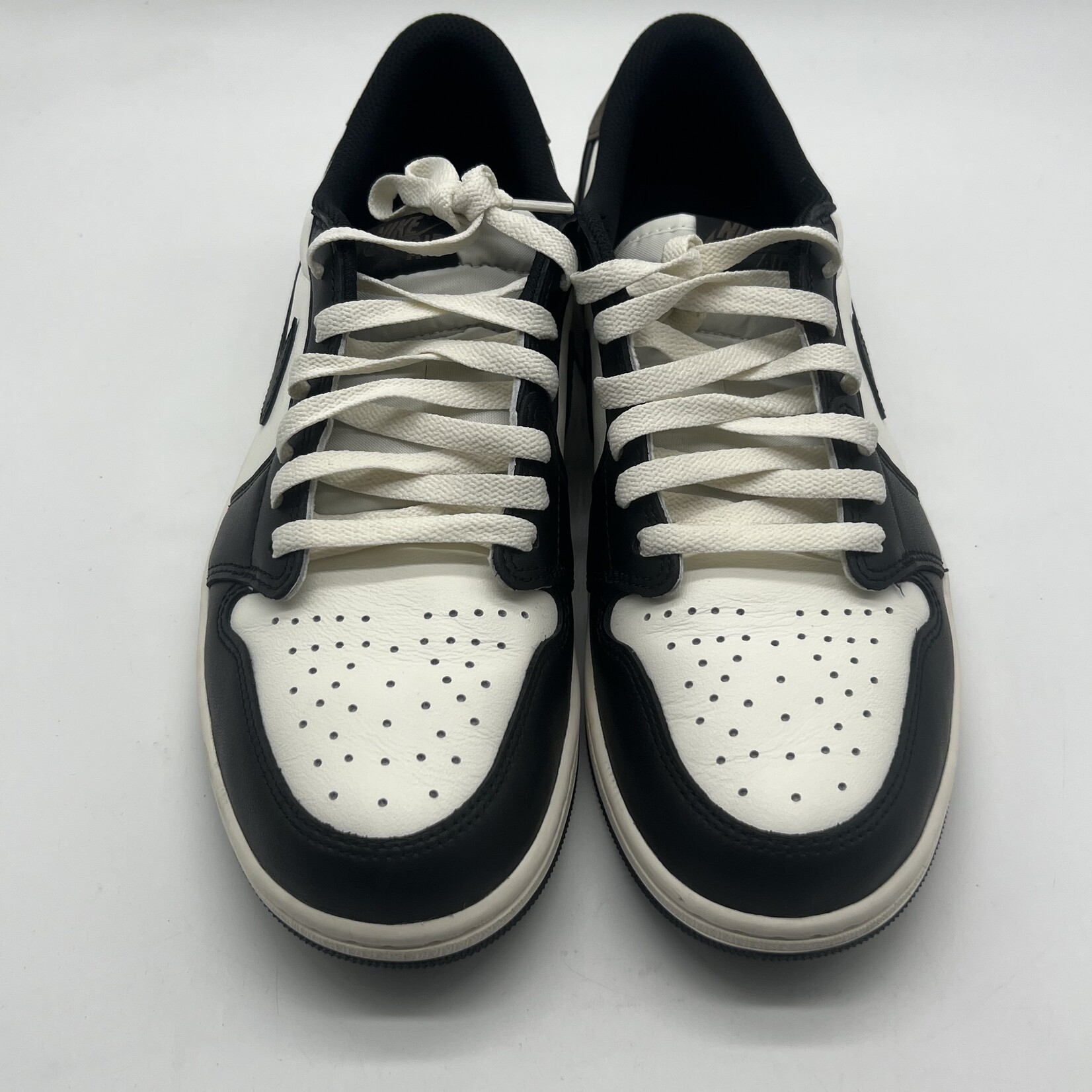 Jordan 1 Retro Low OG Mocha