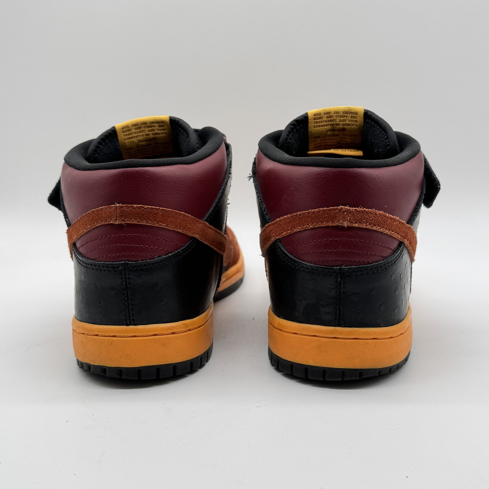 Nike SB Dunk Mid Ostrich Team Red