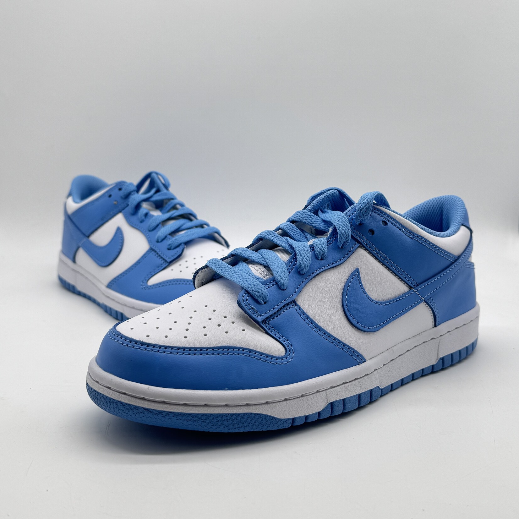 Nike Dunk Low UNC