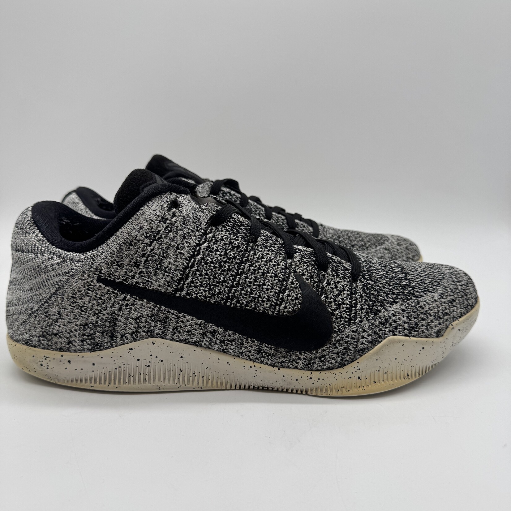 Nike Kobe 11 Elite Low Oreo