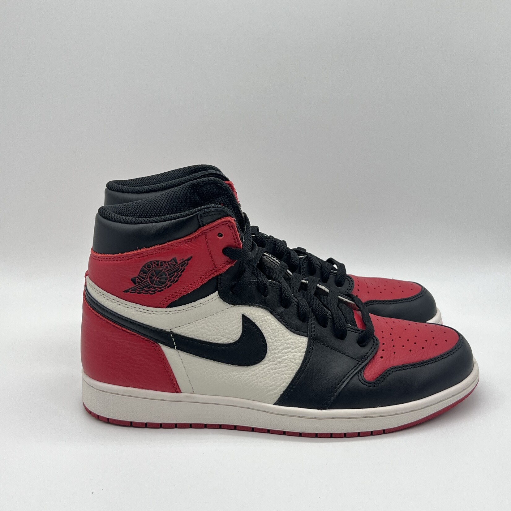 Jordan 1 Retro High Bred Toe