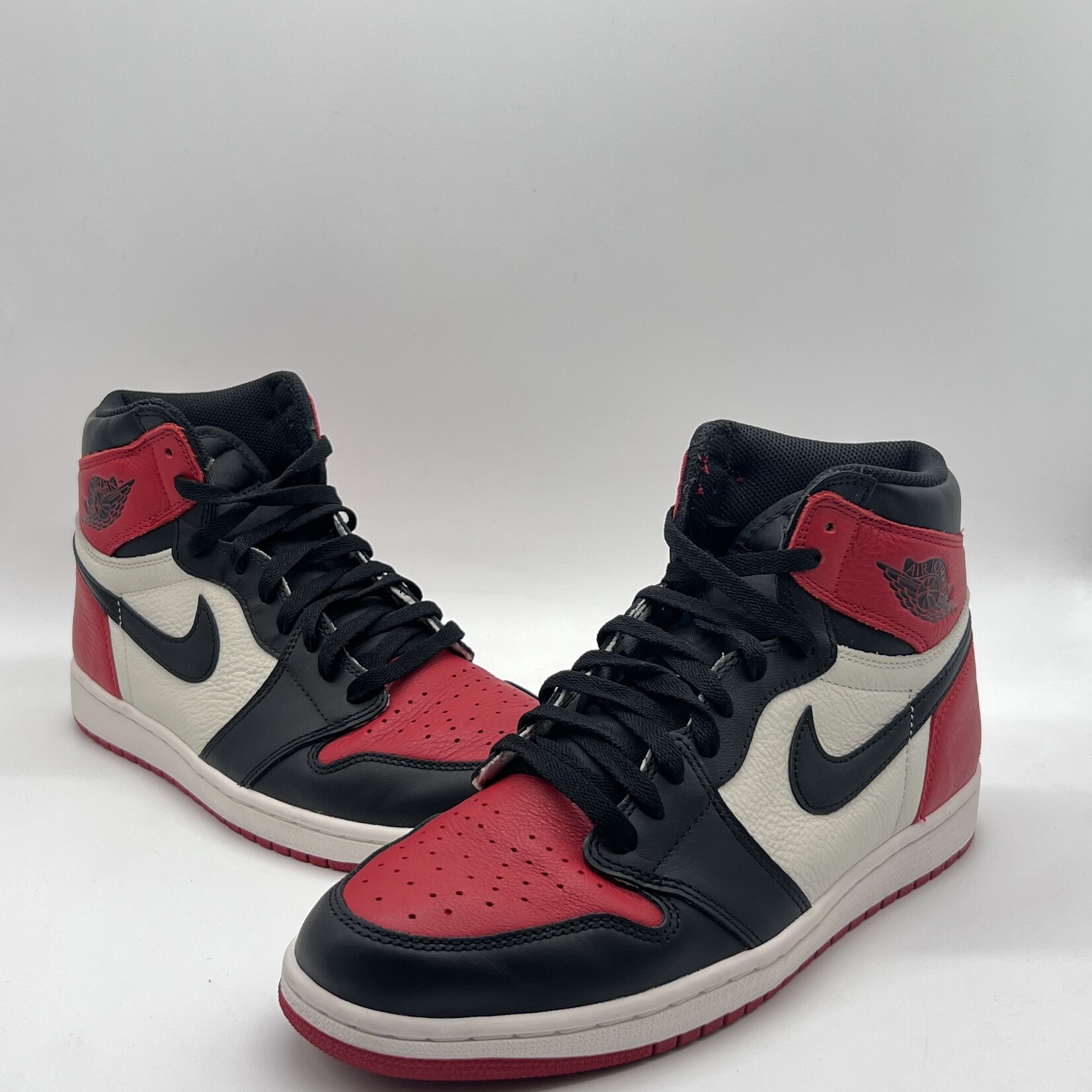Jordan 1 Retro High Bred Toe