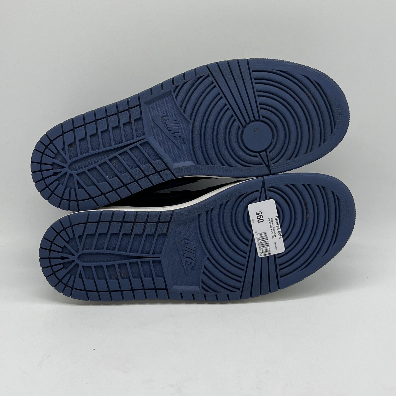 Jordan 1 Retro Low OG Mystic Navy