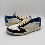 Jordan 1 Retro Low OG SP Fragment x Travis Scott