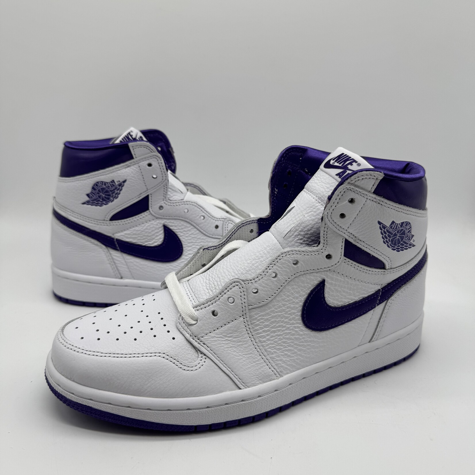 Jordan 1 Retro High Court Purple (Women's)