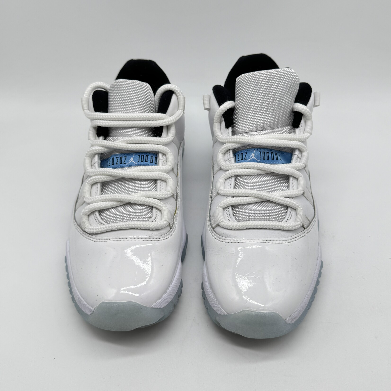 Jordan 11 Retro Low Legend Blue