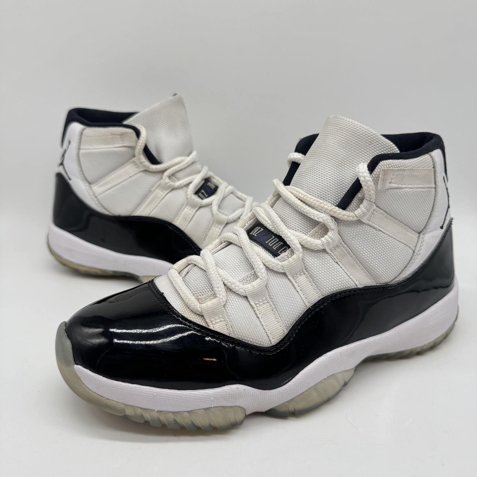 Jordan 11 Retro Concord (2018)