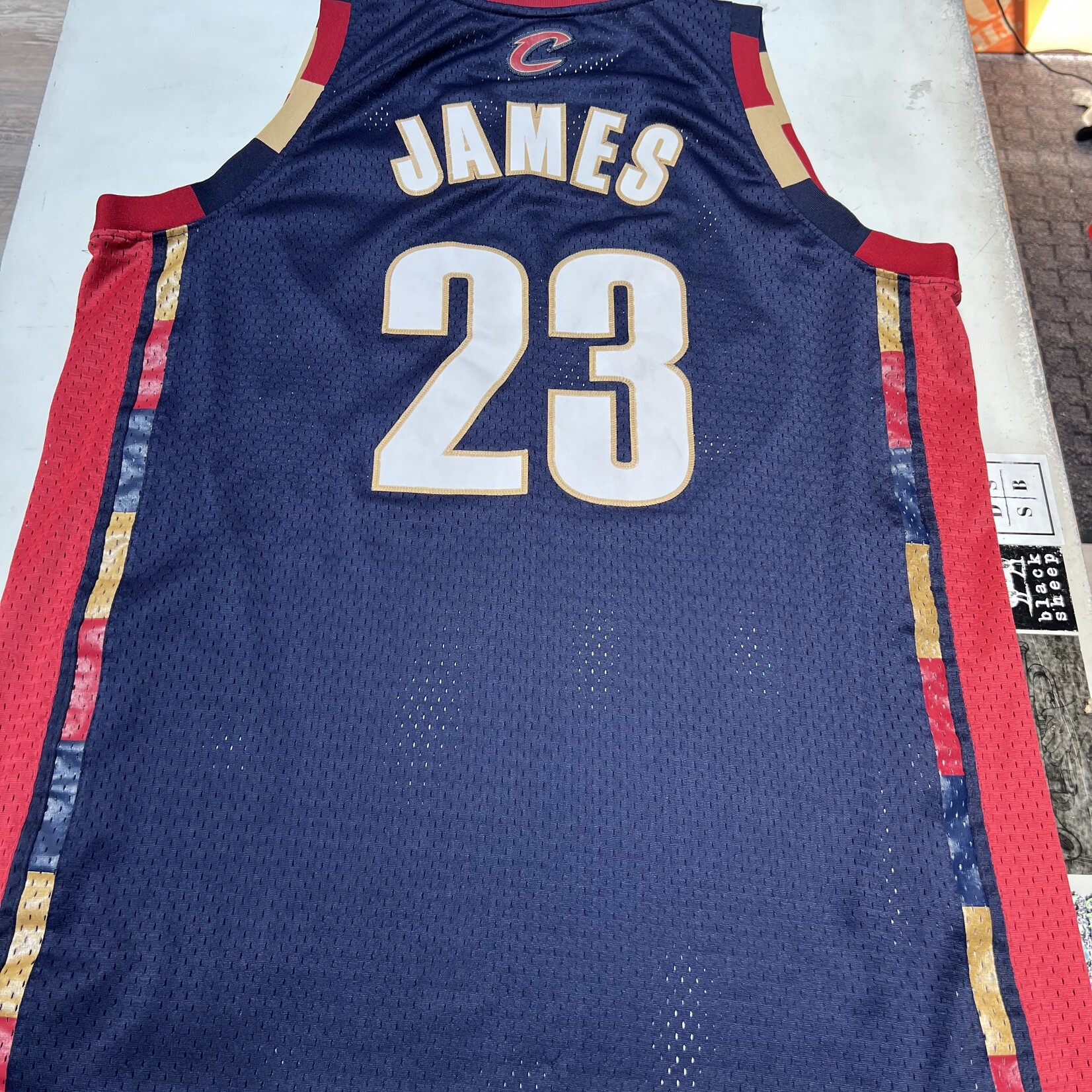 LEBRON CAVS JERSEY