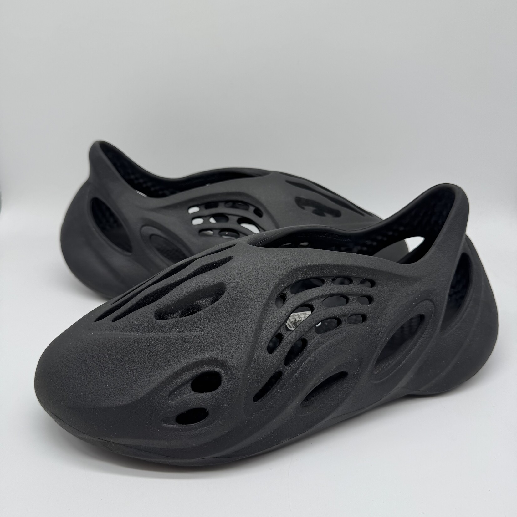 Yeezy Foam RNR Onyx