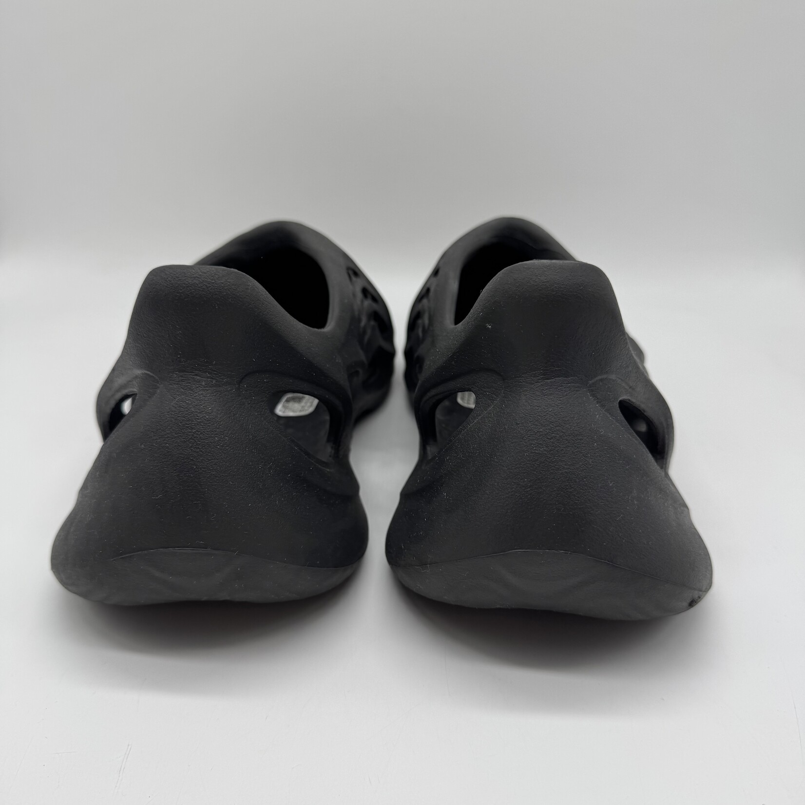 Yeezy Foam RNR Onyx