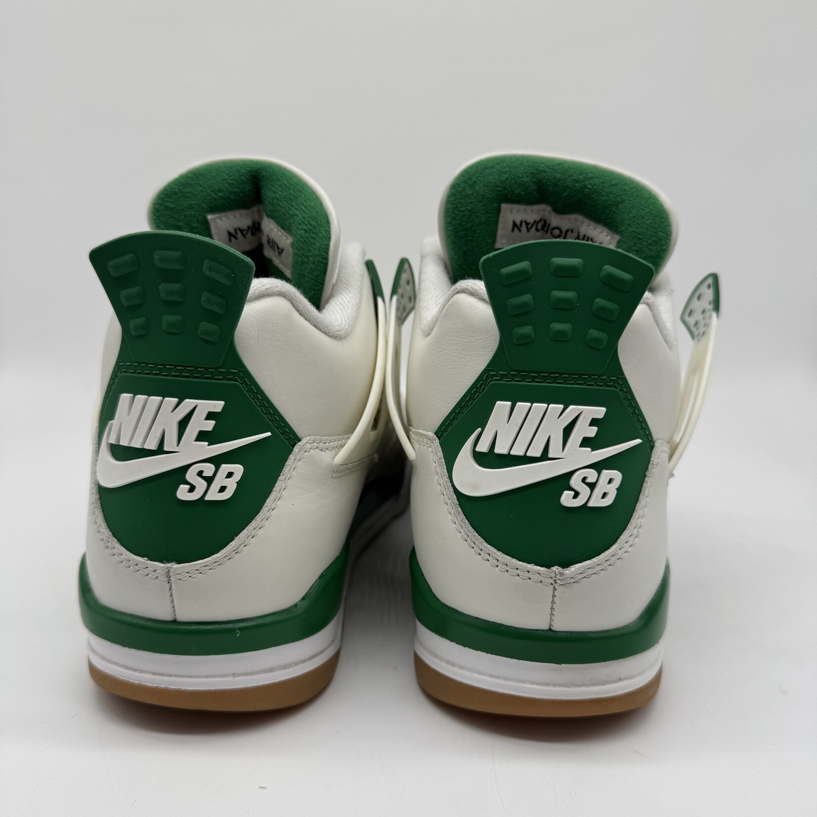 Jordan 4 Retro SB Pine Green