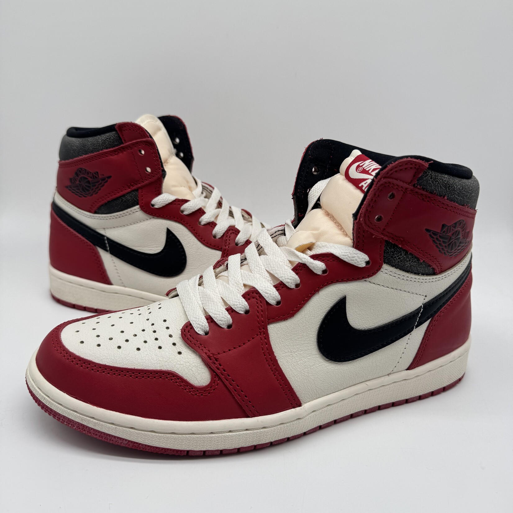 Jordan 1 Retro High OG Chicago Lost and Found