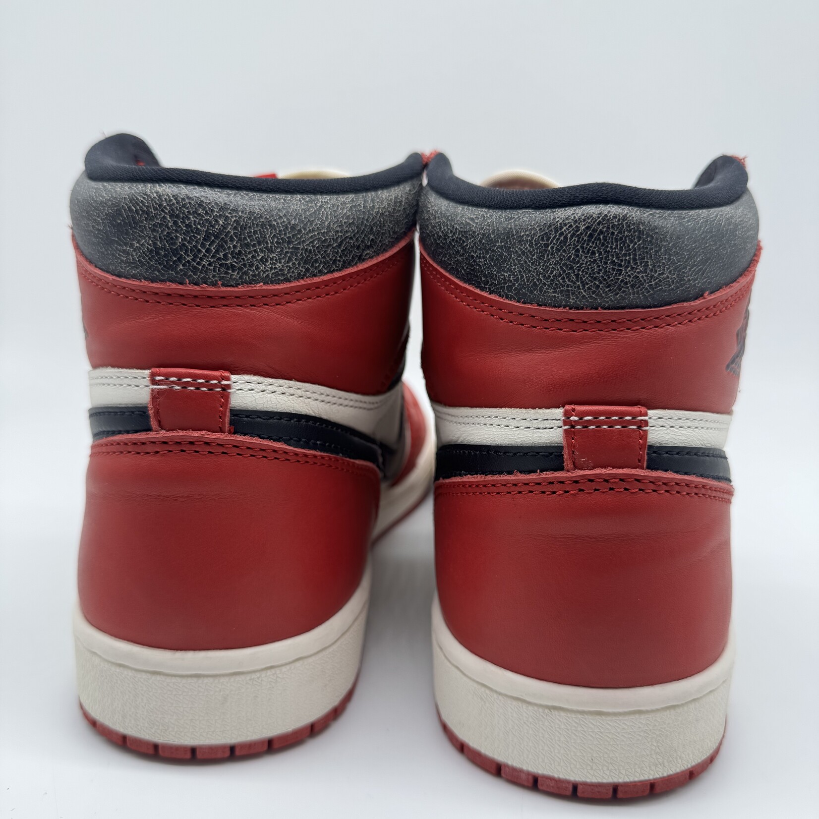 Jordan 1 Retro High OG Chicago Lost and Found