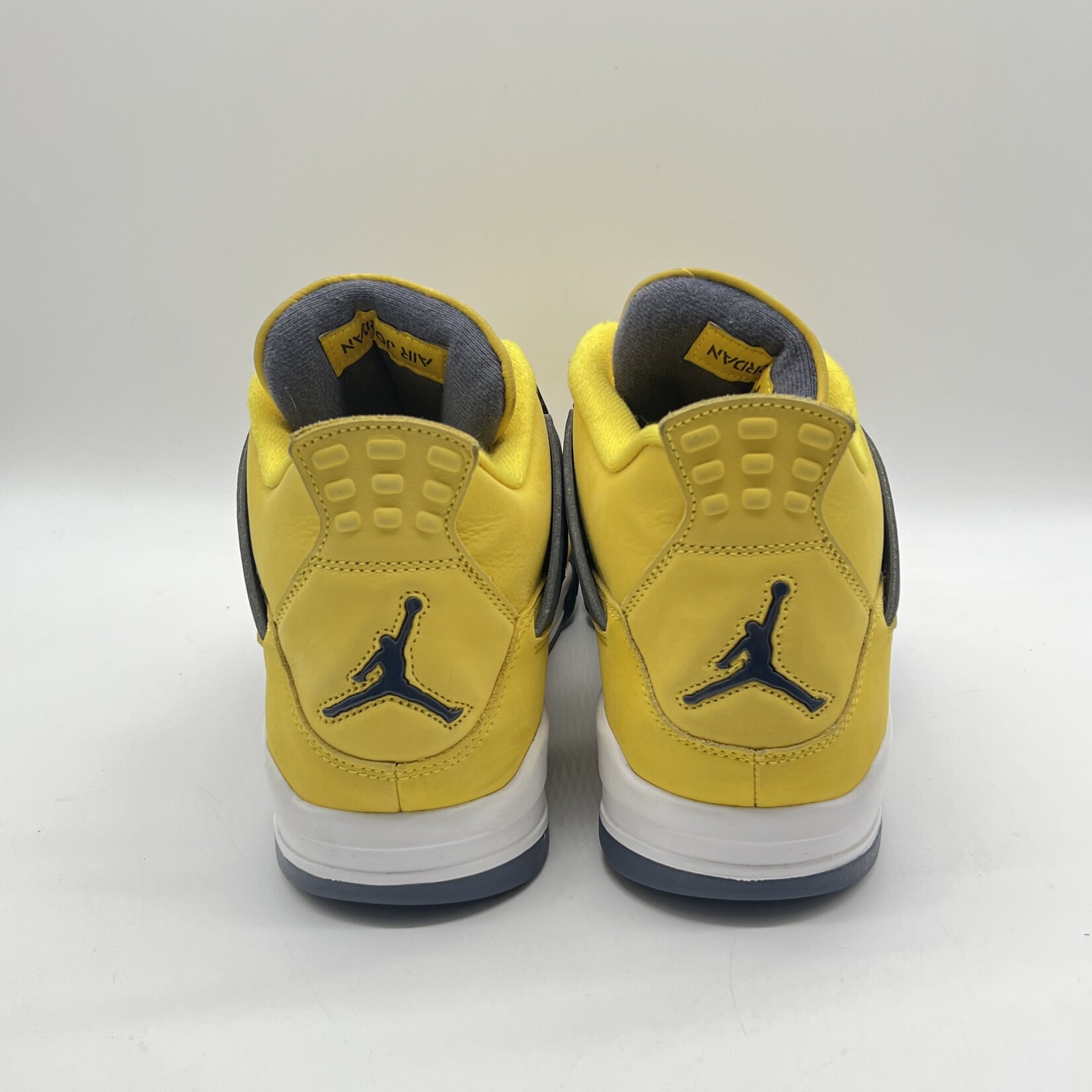 Jordan 4 Retro Lightning (2021)