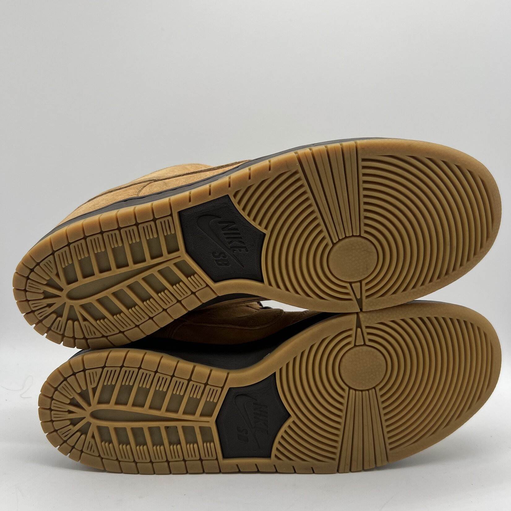 Nike SB Dunk Low Wheat